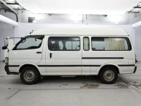 Toyota HIACE VAN лот № 90510 оценка 3  с аукциона в Японии 3