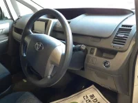 Toyota NOAH лот № 30592 оценка RA  с аукциона в Японии 8