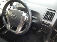 Toyota PRIUS ALPHA лот № 36530 оценка 4  с аукциона в Японии 8