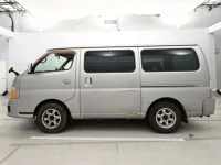 Nissan CARAVAN VAN лот № 10193 оценка R  с аукциона в Японии 3