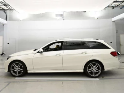 Mercedes-Benz E CLASS WAGON