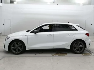 Audi A3  с аукциона в Японии