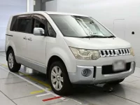 Mitsubishi DELICA D5 лот № 30569 оценка 4  с аукциона в Японии 4