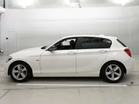 BMW 1-Series лот № 38150 оценка 4  с аукциона в Японии 3