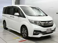 Honda STEP WAGON лот № 30571 оценка 3.5  с аукциона в Японии 4