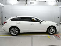 Mazda ATENZA WAGON лот № 10207 оценка 3.5  с аукциона в Японии 2