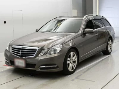 Mercedes-Benz E CLASS WAGON