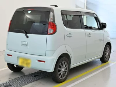 Suzuki MRWAGON