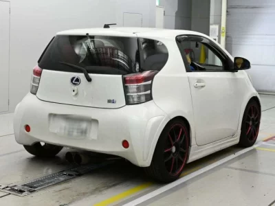 Toyota IQ