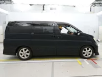 Nissan ELGRAND лот № 10288 оценка 3.5  с аукциона в Японии 2