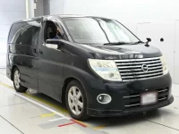 Nissan ELGRAND лот № 10288 оценка 3.5  с аукциона в Японии 4