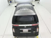 Nissan ELGRAND лот № 10288 оценка 3.5  с аукциона в Японии 7