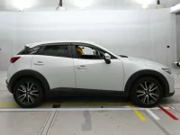 Mazda CX-3 лот № 30611 оценка 4.5  с аукциона в Японии 2