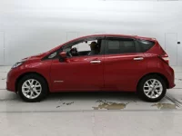Nissan NOTE лот № 30606 оценка 3.5  с аукциона в Японии 3