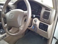 Toyota LAND CRUISER лот № 33595 оценка 3  с аукциона в Японии 8