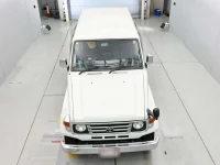 Toyota LAND CRUISER лот № 33589 оценка 3.5  с аукциона в Японии 6