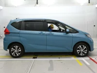 Honda FREED лот № 30650 оценка 4  с аукциона в Японии 2