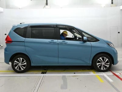 Honda FREED  с аукциона в Японии