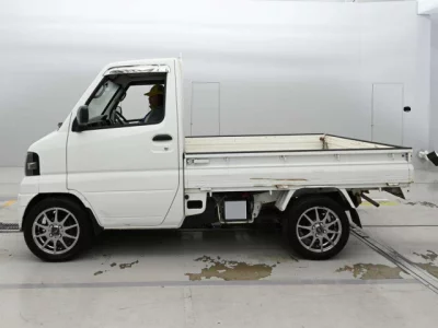 Mitsubishi MINICAB TRUCK  с аукциона в Японии