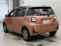 Daihatsu Boon лот № 36565 оценка 4.5  с аукциона в Японии 5