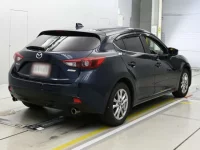 Mazda AXELA лот № 90528 оценка 3.5  с аукциона в Японии 1