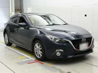 Mazda AXELA лот № 90528 оценка 3.5  с аукциона в Японии 4