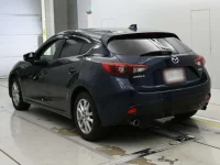 Mazda AXELA лот № 90528 оценка 3.5  с аукциона в Японии 5