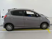 Suzuki CERVO лот № 9347 оценка RA  с аукциона в Японии 2