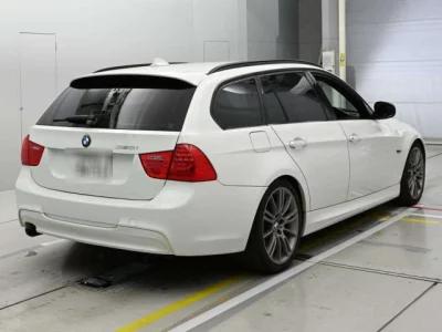 BMW 3-Series  с аукциона в Японии