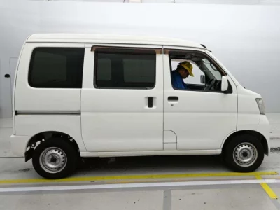 Daihatsu HIJET VAN