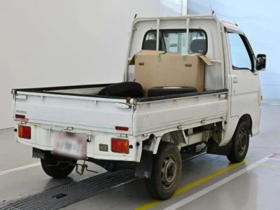 Daihatsu HIJET TRUCK  с аукциона в Японии