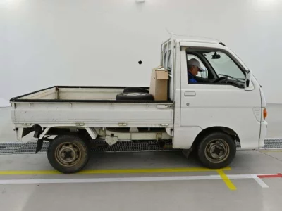 Daihatsu HIJET TRUCK  с аукциона в Японии