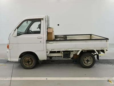 Daihatsu HIJET TRUCK  с аукциона в Японии