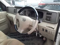 Daihatsu Atrai Wagon лот № 9358 оценка R  с аукциона в Японии 8