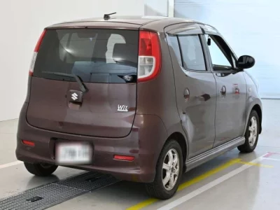 Suzuki MRWAGON