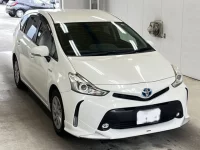 Toyota PRIUS ALPHA лот № 3022 оценка 4  с аукциона в Японии 3