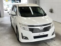 Nissan ELGRAND лот № 1074 оценка 3.5  с аукциона в Японии 3