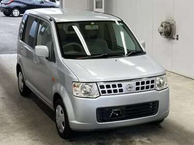 Nissan OTTI  с аукциона в Японии