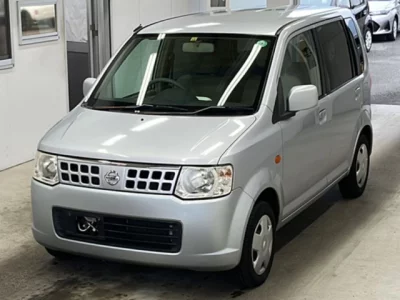 Nissan OTTI  с аукциона в Японии