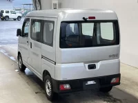 Daihatsu HIJET VAN лот № 3243 оценка 4  с аукциона в Японии 4