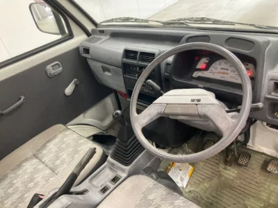 Mitsubishi MINICAB TRUCK  с аукциона в Японии