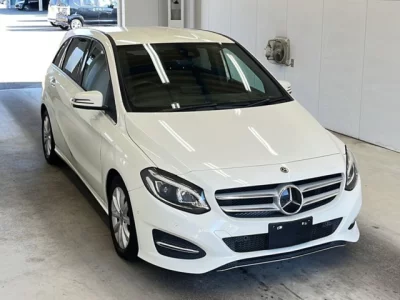 Mercedes-Benz B CLASS