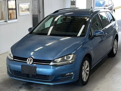 Volkswagen GOLF VARIANT