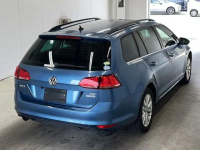 Volkswagen GOLF VARIANT