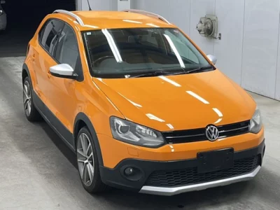 Volkswagen CROSS POLO
