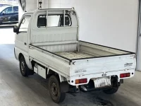 Suzuki CARRY TRUCK лот № 3237 оценка 3.5  с аукциона в Японии 4