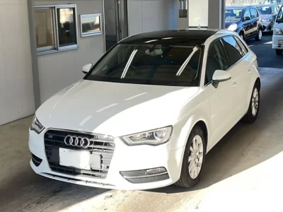 Audi A3  с аукциона в Японии