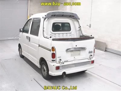Daihatsu HIJET VAN  с аукциона в Японии