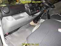 Toyota DYNA лот № 30005 оценка 6  с аукциона в Японии 5