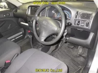 Toyota PROBOX лот № 10037 оценка R  с аукциона в Японии 2